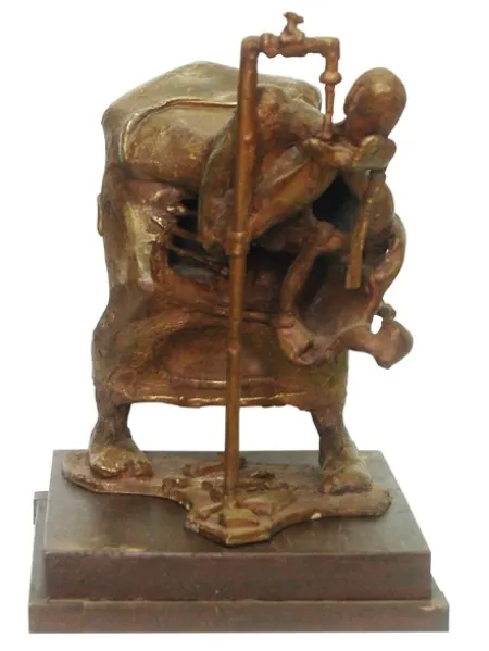 Explore Sculpture artworks at Aakriti Art Gallery