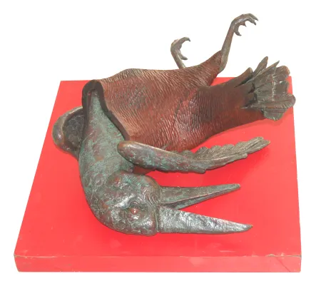Explore Sculpture artworks at Aakriti Art Gallery